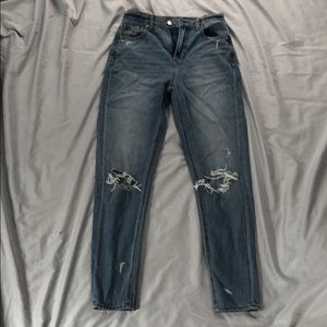 American Eagle ripped mom jeans